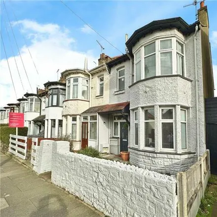 Buy this 3 bed duplex on Electric Avenue in Southend-on-Sea, SS0 9NH