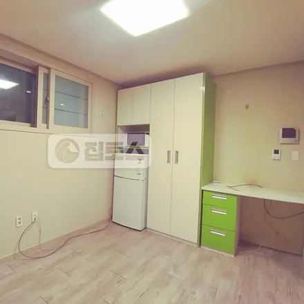 Image 5 - 서울특별시 관악구 신림동 518-21 - Apartment for rent