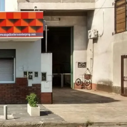 Buy this studio townhouse on Ombú 1100 in Partido de La Matanza, Villa Luzuriaga