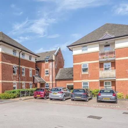 Rent this 2 bed apartment on Jackman Close in Abingdon, OX14 3GH