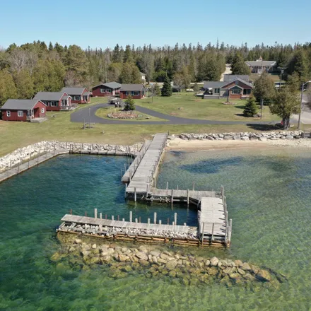 Buy this 15 bed house on 3347 Lake Street in Hessel, Mackinac County
