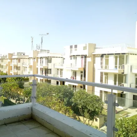 Image 3 - unnamed road, Sector 70, Gurugram District - 122101, Haryana, India - House for rent