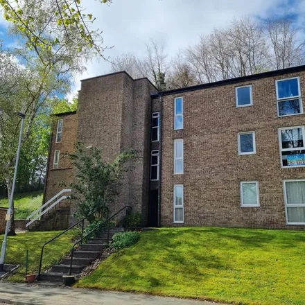 Rent this 2 bed apartment on Flats 1-17 in Frizley Gardens, Wrose