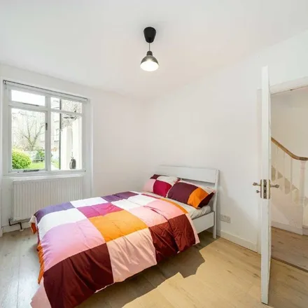 Image 3 - 229 Shirland Road, London, W9 3JE, United Kingdom - Apartment for rent