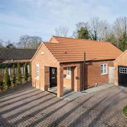 Image 1 - 33 Bishopdale Way, York, YO19 4AE, United Kingdom - House for sale