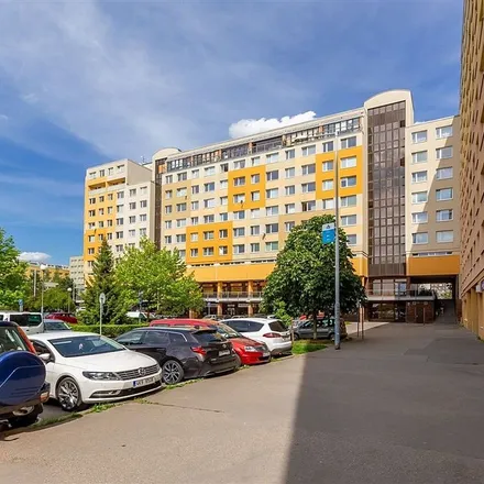 Image 4 - Klinika JL, V Hůrkách 1296/10, 158 00 Prague, Czechia - Apartment for rent