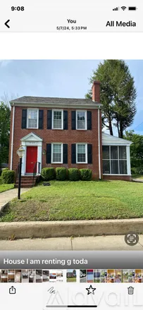 Rent this 4 bed house on 1422 Williamsburg Rd