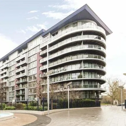 Buy this studio apartment on Oswald Building in 374 Queenstown Road, London