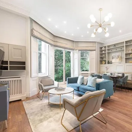 Rent this 3 bed apartment on 55 Onslow Gardens in London, SW7 3RA