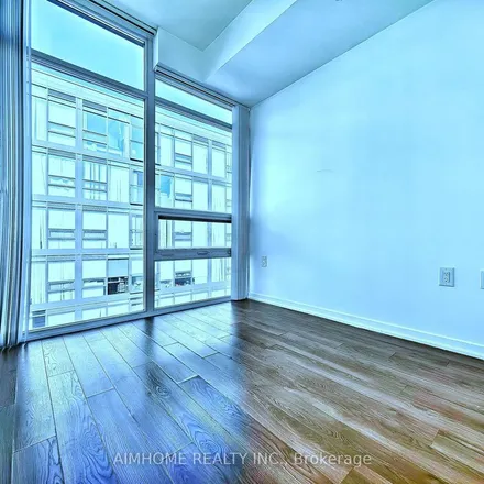 Image 3 - 36 Lisgar Street, Old Toronto, ON M6J 3S7, Canada - Apartment for rent