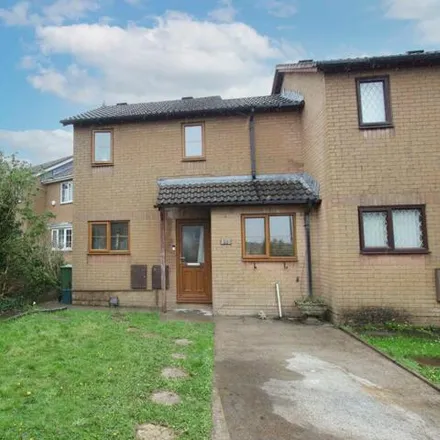 Buy this 2 bed duplex on Lilac Drive in Llantwit Fardre, CF38 2PF