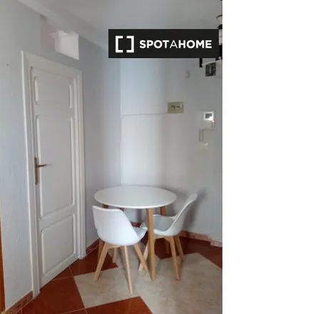 Rent this studio apartment on Plaça de l'Ajuntament in 46002 Valencia, Spain