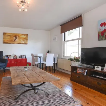 Rent this 2 bed apartment on 33k Belmont Park in London, SE13 5BJ