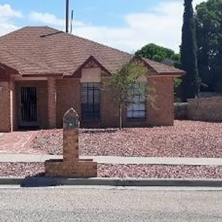 Rent this 4 bed house on 608 Woodcrest Lane in El Paso, TX 79912