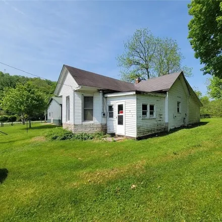 Image 2 - 431 South D Street, Louisiana, Pike County, MO 63353, USA - House for sale