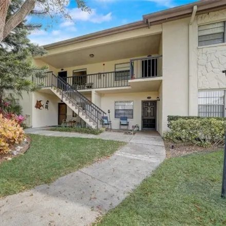 Rent this 2 bed condo on 1680 Seascape Circle in Tarpon Springs, FL 34689