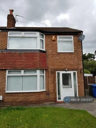 Rent this 3 bed duplex on Gloucester Drive in Urmston, M33 5DH