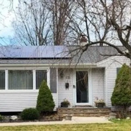 Buy this 3 bed house on 380 Littleton Road in Cobbs Corner, Parsippany-Troy Hills