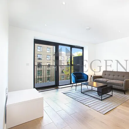 Rent this 1 bed apartment on Williams Road in London, W13 0FQ