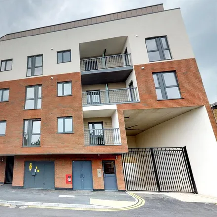 Image 8 - 104 Stoke Road, Slough, SL2 5AR, United Kingdom - Apartment for rent