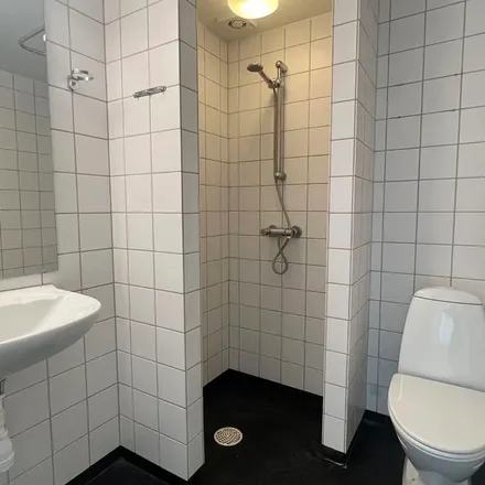 Rent this 2 bed apartment on Slyngborggade 18 in 8900 Randers C, Denmark