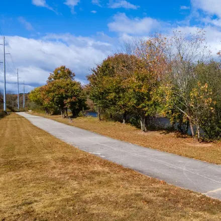 Image 9 - Terrell Lane Middle School, Terrell Lane, Franklin County, NC 27549, USA - House for sale