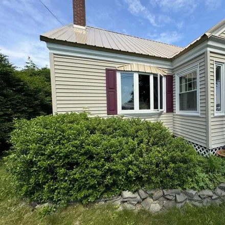Image 4 - 183 Sixth St, Bangor, Maine, 04401 - House for sale