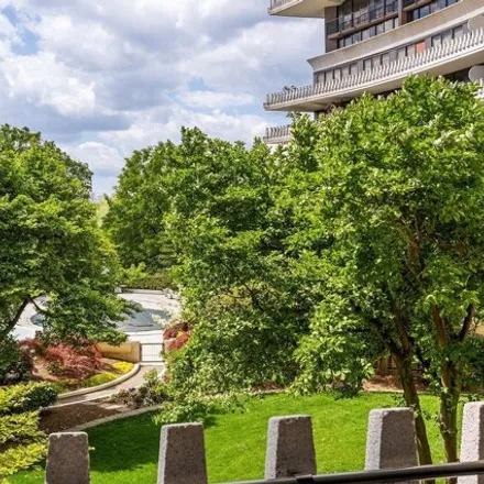 Buy this 1 bed condo on Watergate Complex in Potomac Freeway, Washington