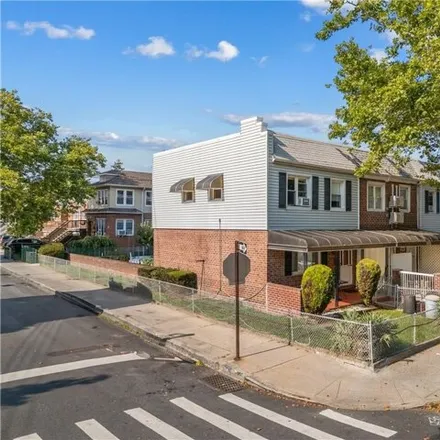 Buy this 3 bed duplex on 2949 Avenue V in Brooklyn, New York