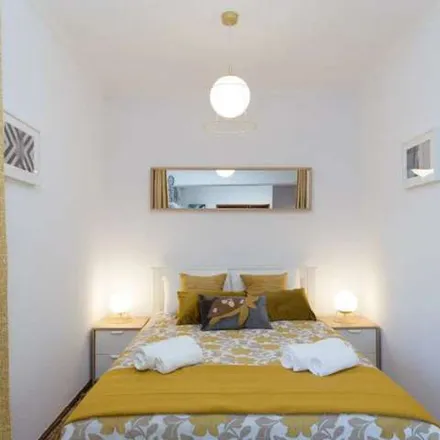 Rent this 1 bed apartment on André in Rua de Antero de Quental, 4000-087 Porto