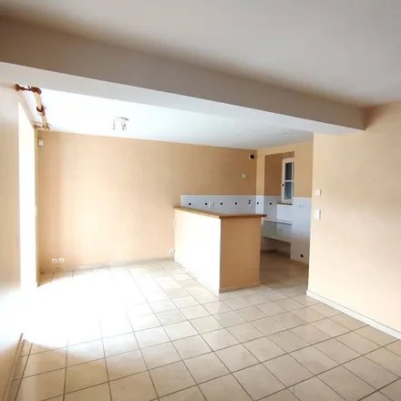 Rent this 5 bed apartment on Salle des Fêtes in Route du Vieux Moulin, 38850 Bilieu