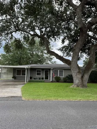 Image 1 - 319 Camellia Drive, Naquin, Lafourche Parish, LA 70301, USA - House for sale