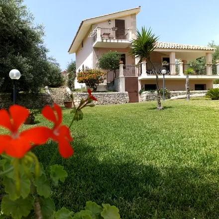 Rent this 2 bed house on Via Ricciola in 96017 Noto SR, Italy