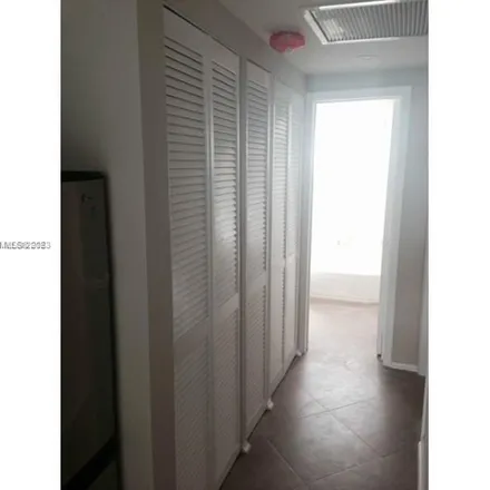 Image 6 - 9920 Collins Avenue, Bal Harbour Village, Miami-Dade County, FL 33154, USA - Apartment for rent