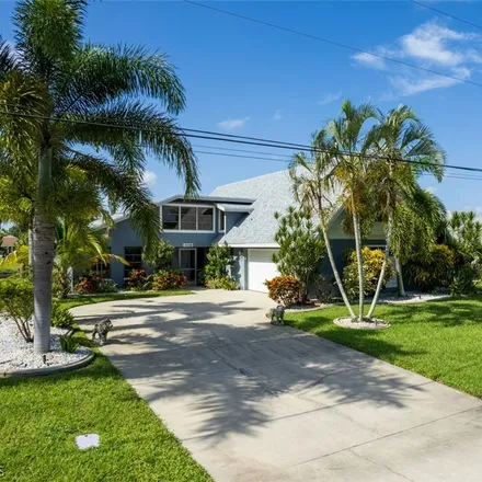 Image 5 - 2126 Southeast 10th Terrace, Cape Coral, FL 33990, USA - House for sale