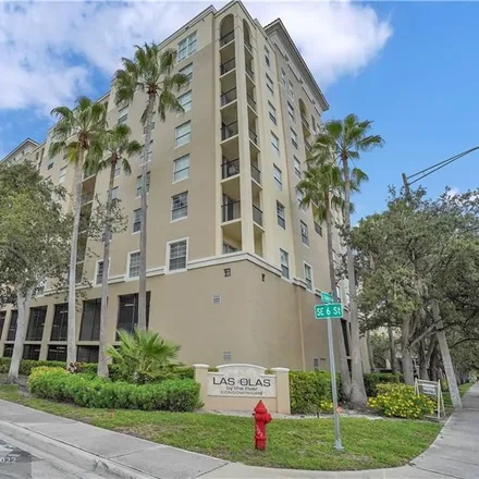 Buy this 2 bed condo on 520 Southeast 5th Avenue in Fort Lauderdale, FL 33301