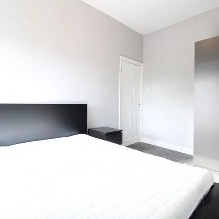 Rent this 1 bed apartment on Cornell & Varley in 18-20 Godstone Road, London