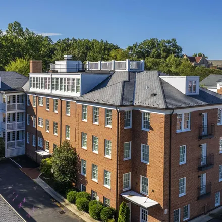 Buy this 3 bed condo on 213 East Franklin Street in Chapel Hill, NC 27514