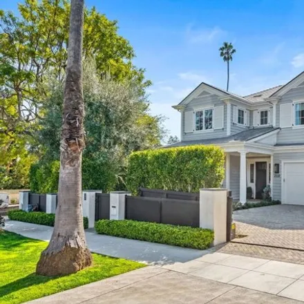 Rent this 6 bed house on 212 21st Street in Santa Monica, CA 90402