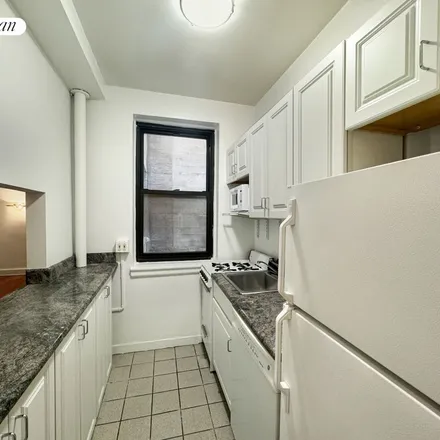 Image 3 - 117 East 77th Street, New York, NY 10075, USA - Apartment for rent