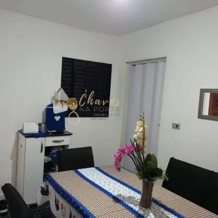 Buy this 2 bed house on Rua José Milani in Parque Marabá, Taboão da Serra - SP