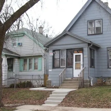Buy this 3 bed house on 3223 West Auer Avenue in Milwaukee, WI 53216
