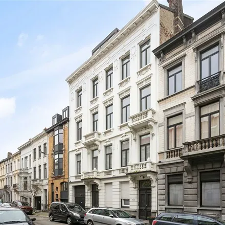 Rent this 2 bed apartment on Cuylitsstraat 73 in 73A, 2018 Antwerp