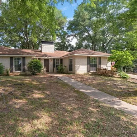 Buy this 4 bed house on 100 Southampton Road in Hattiesburg, MS 39402