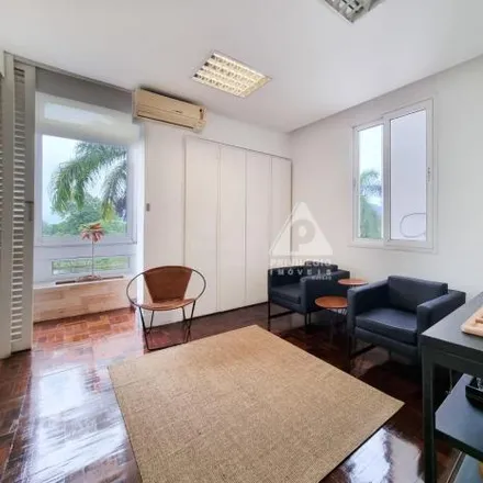 Buy this 5 bed apartment on Praia do Flamengo 192 in Flamengo, Rio de Janeiro - RJ