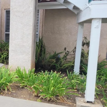 Buy this 2 bed townhouse on 420 Huyler Lane in Simi Valley, CA 93065