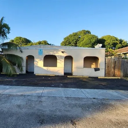 Buy this 6 bed house on 2731 Northwest 14th Street in Fort Lauderdale, FL 33311