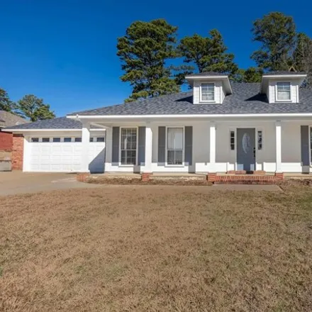 Buy this 3 bed house on 456 Kendallwood Road in Casa Linda, Ouachita Parish