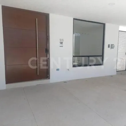 Buy this 4 bed house on Acceso Europa in Boulevard Europa, Lomas de Angelópolis