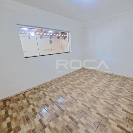 Rent this 2 bed house on Rua Basílio Dibbo in Jardim Cruzeiro do Sul, São Carlos - SP